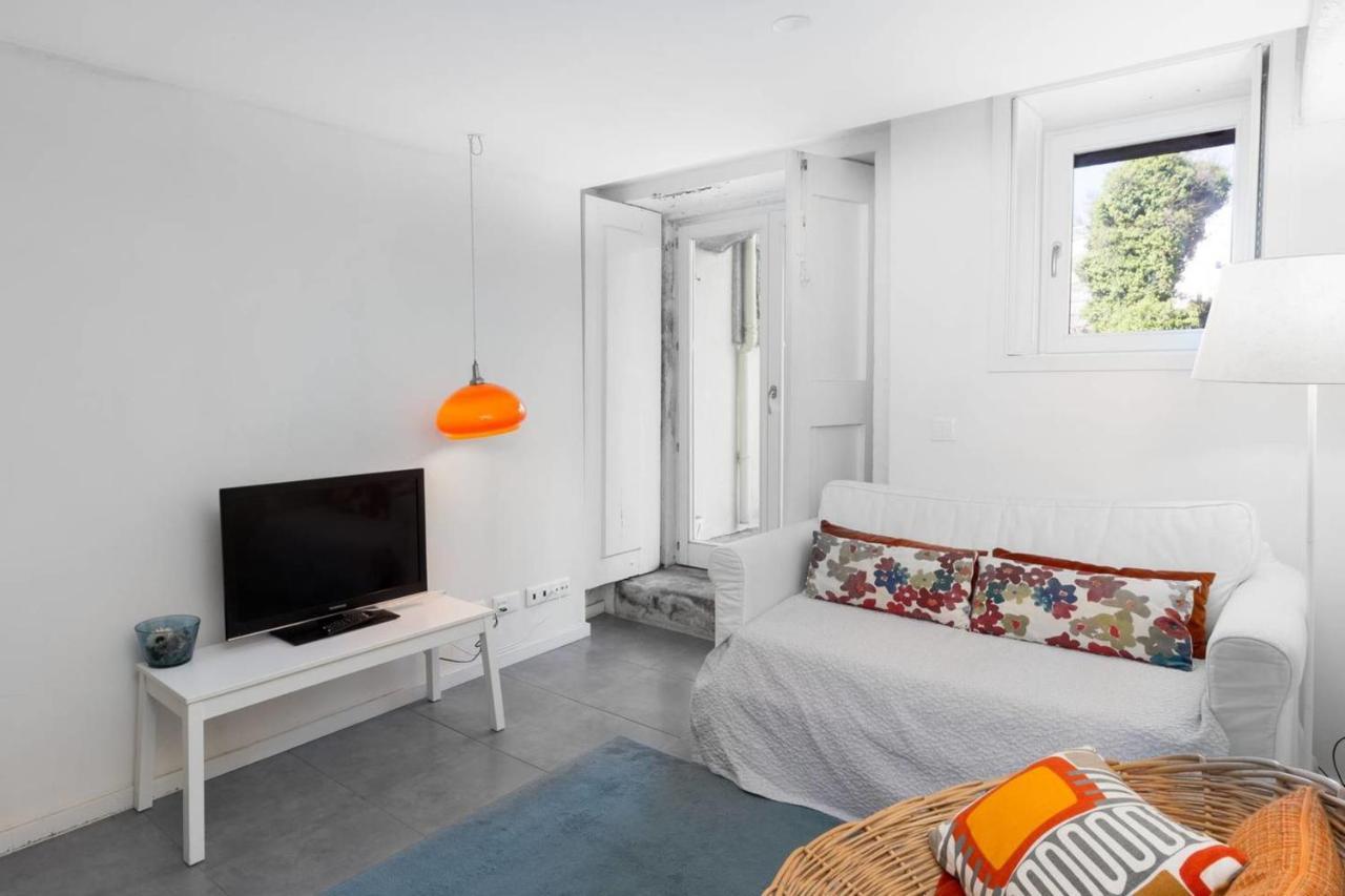 Guestready - Ayres Studio W Balcony Garden Porto Exterior foto