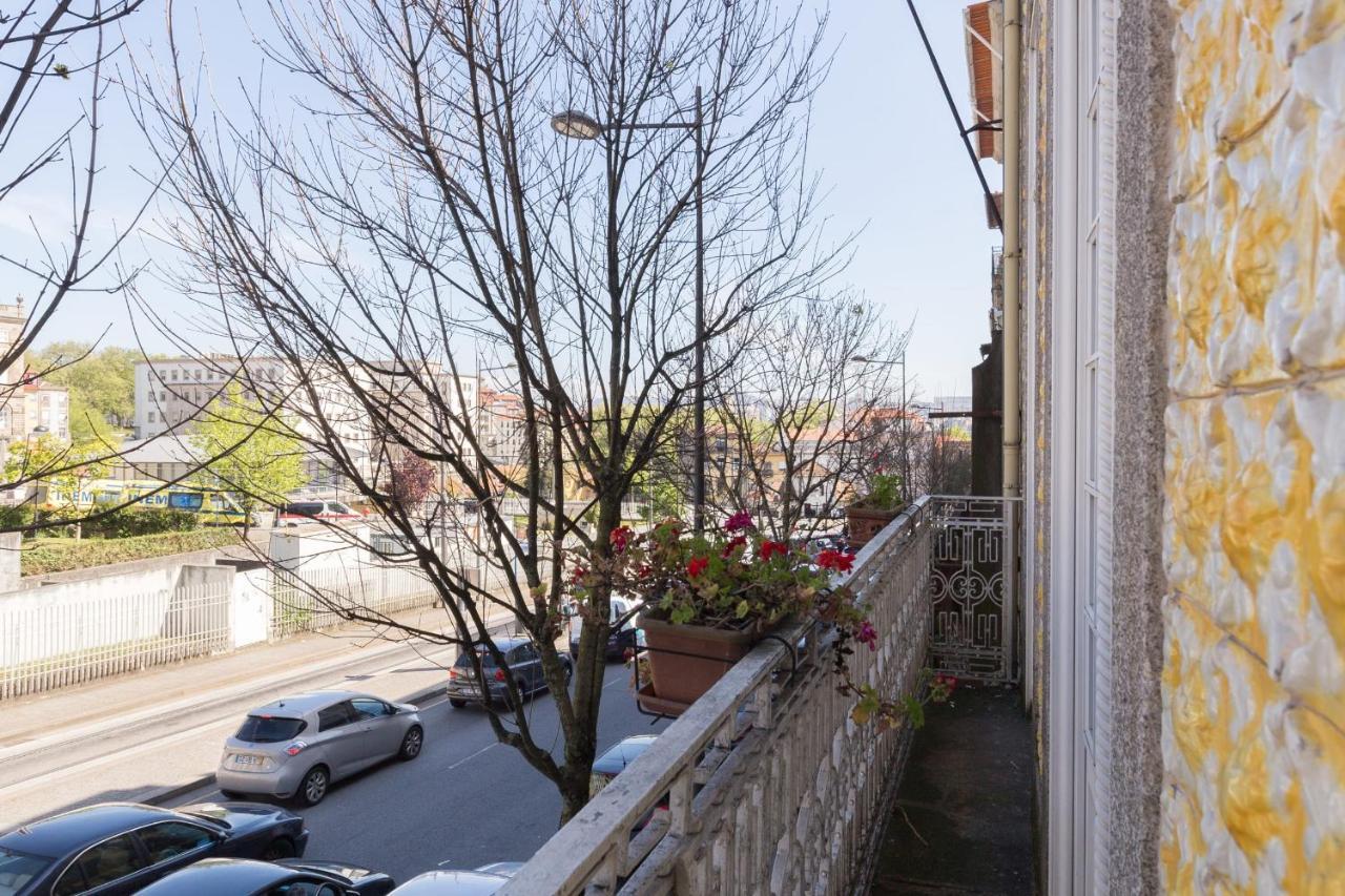 Guestready - Ayres Studio W Balcony Garden Porto Exterior foto