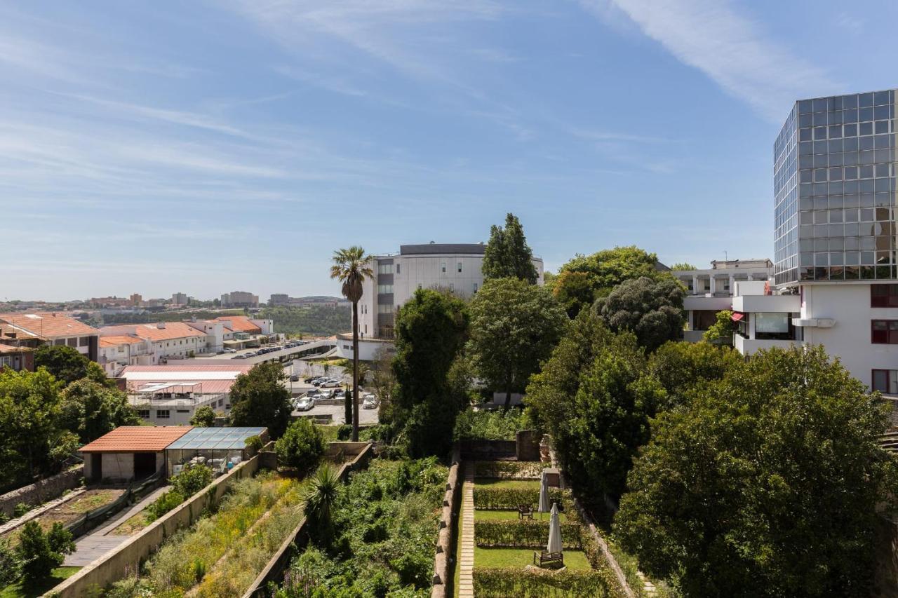 Guestready - Ayres Studio W Balcony Garden Porto Exterior foto